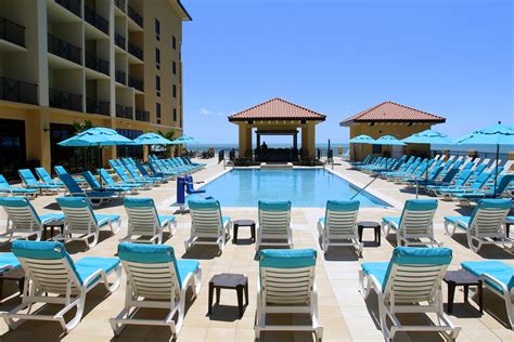 Edge hotel clearwater - Stay at this 3.5-star business-friendly hotel in Clearwater Beach. Enjoy free breakfast, free WiFi and 2 outdoor pools. Our guests praise the breakfast and the convenient parking in …